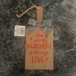 Valentine’s Day Wall Decor